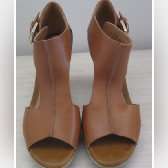 Sofft Heels - Picture 2 of 5